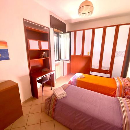 Apartmán Un Posto Al Sole Brindisi Exteriér fotografie